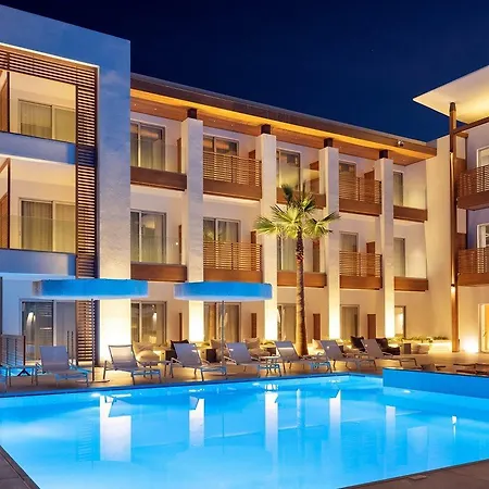 Enorme Ammos Hotel 5*
