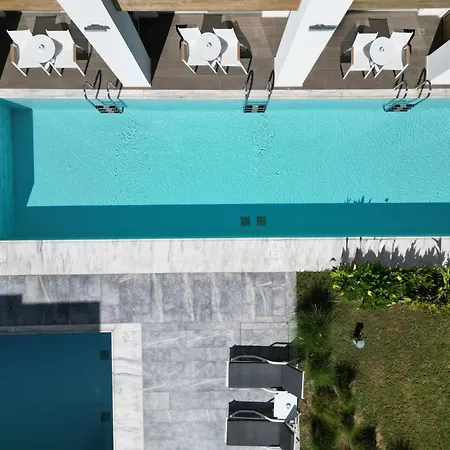 Enorme Ammos Hotel